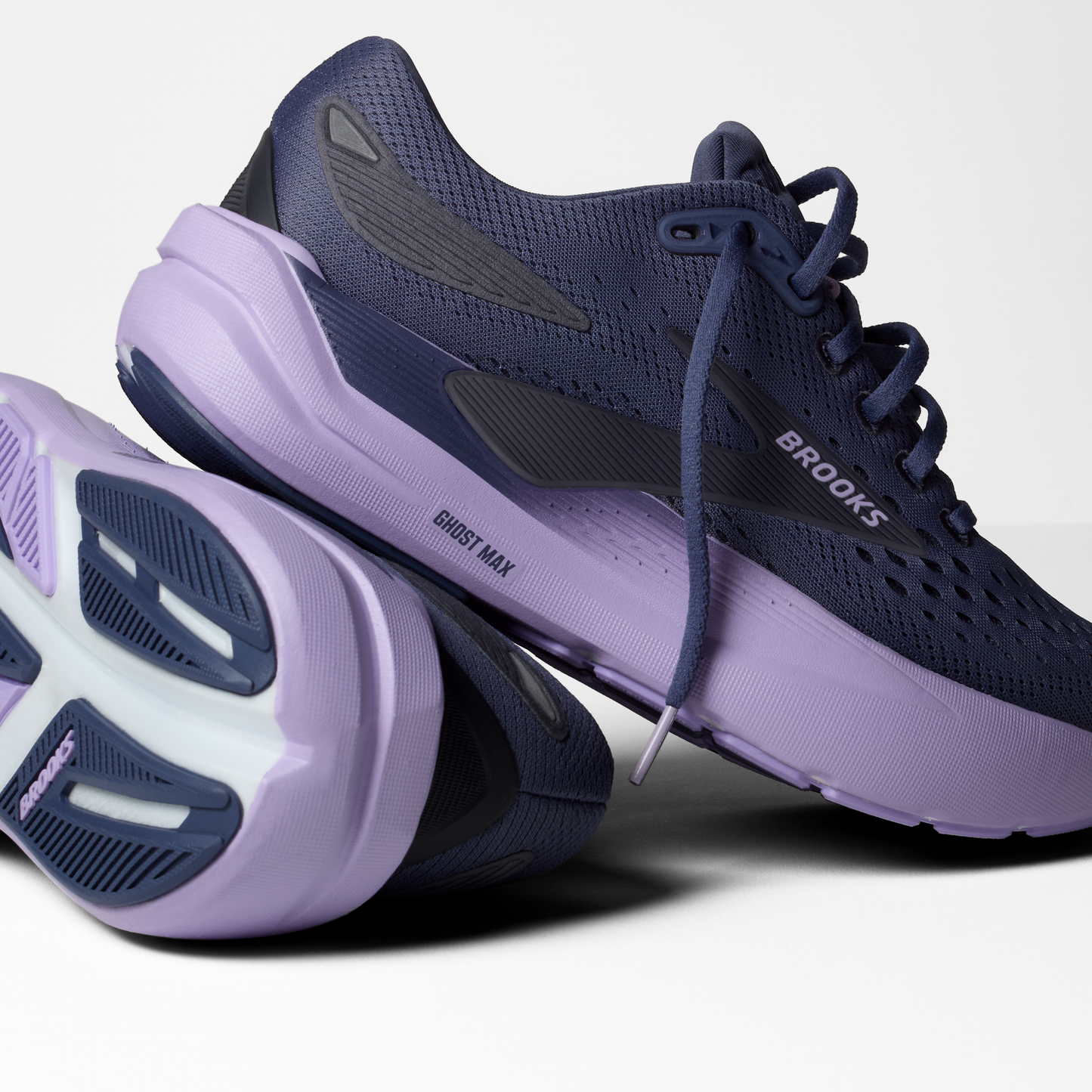 Womens Brooks Ghost Max 3 (B-Width)