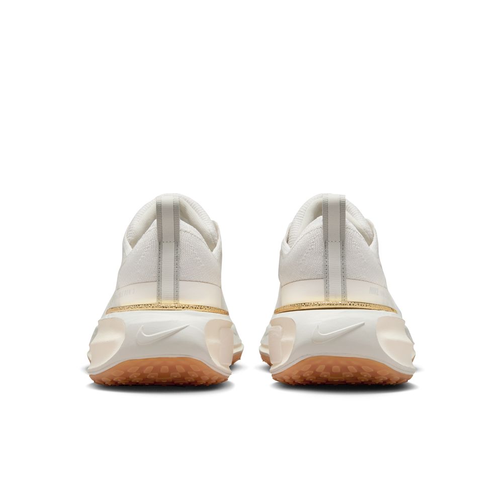 Womens Nike Invincible 3