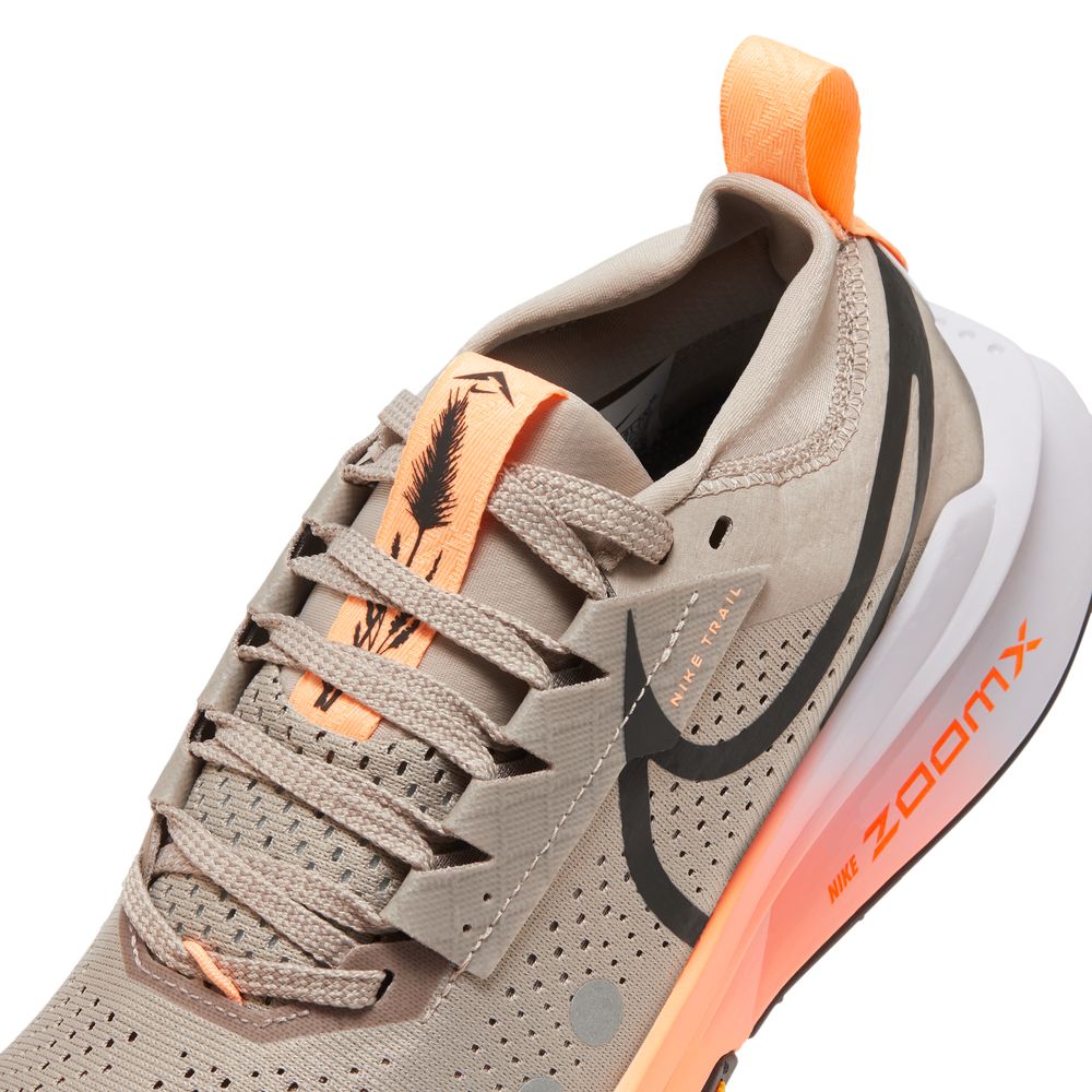 Womens Nike Zegama Trail 2 (B-Width)