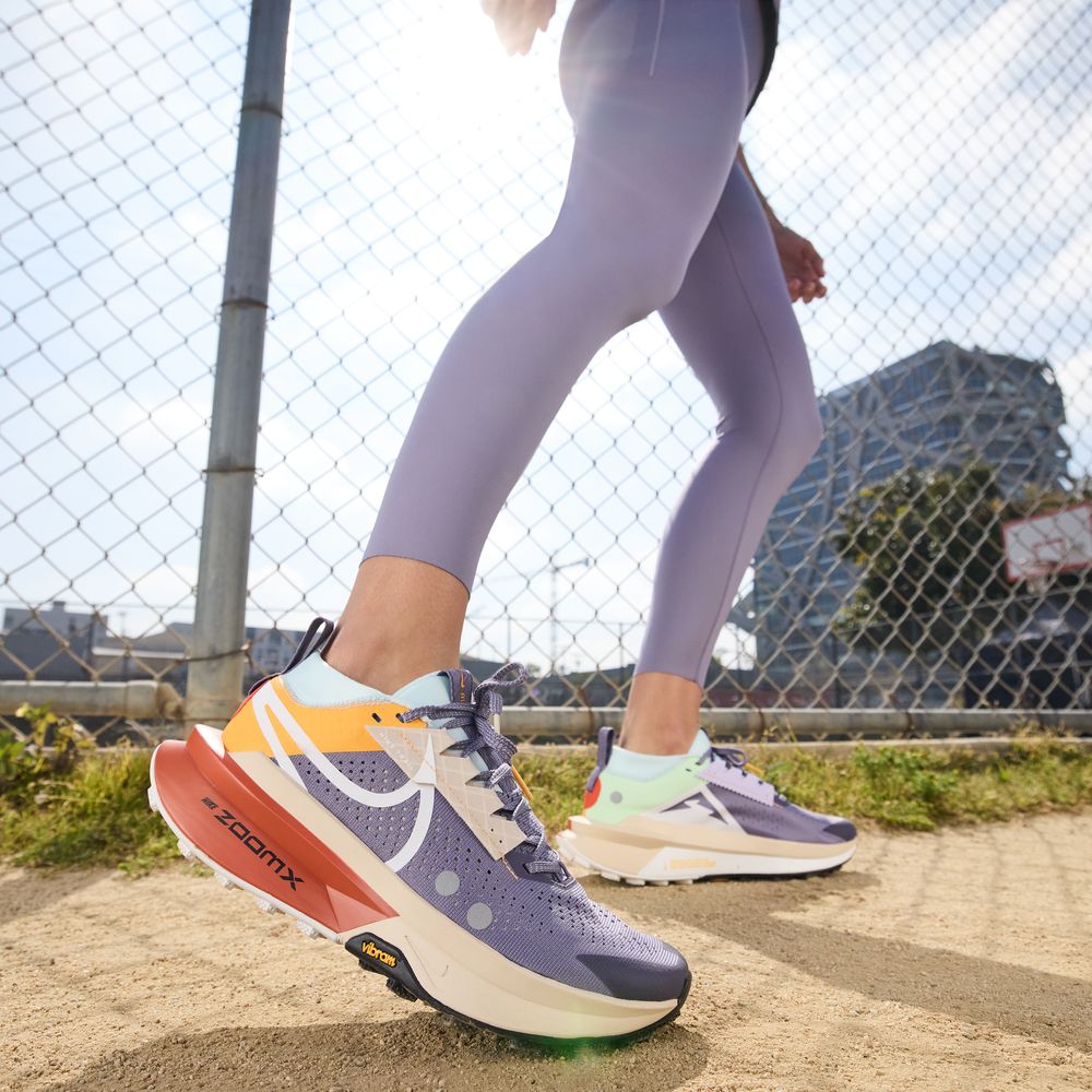 Womens Nike Zegama Trail 2 (B-Width)