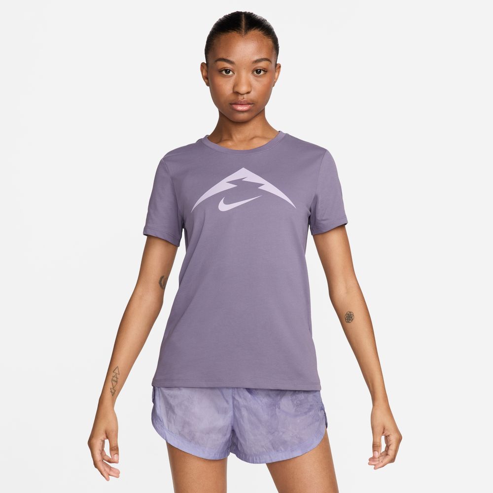 T shirt nike womens on sale