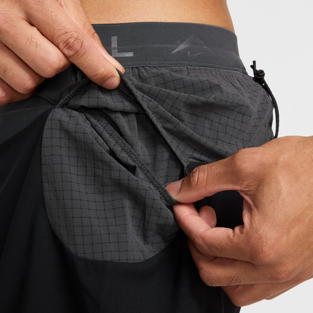 Mens Nike Trail Second Sunrise 5in Shorts