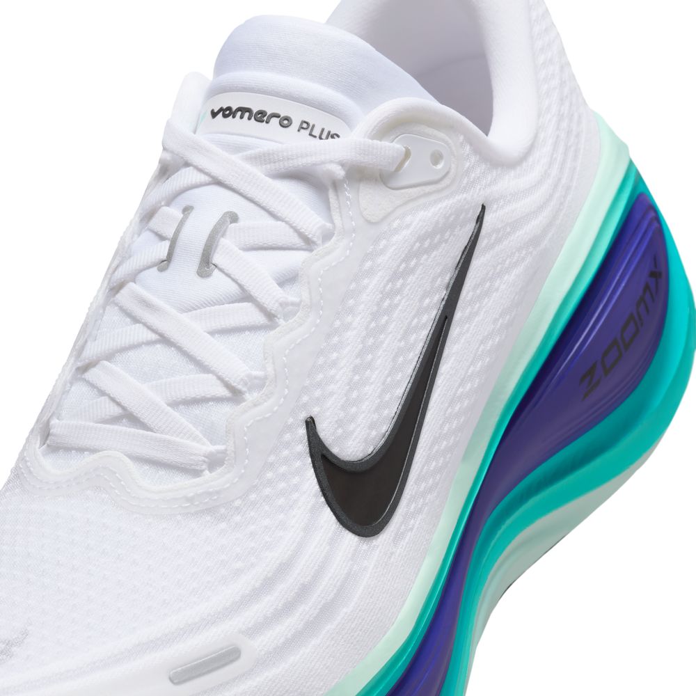 Mens Nike Air Zoom Vomero Plus (D-Width)