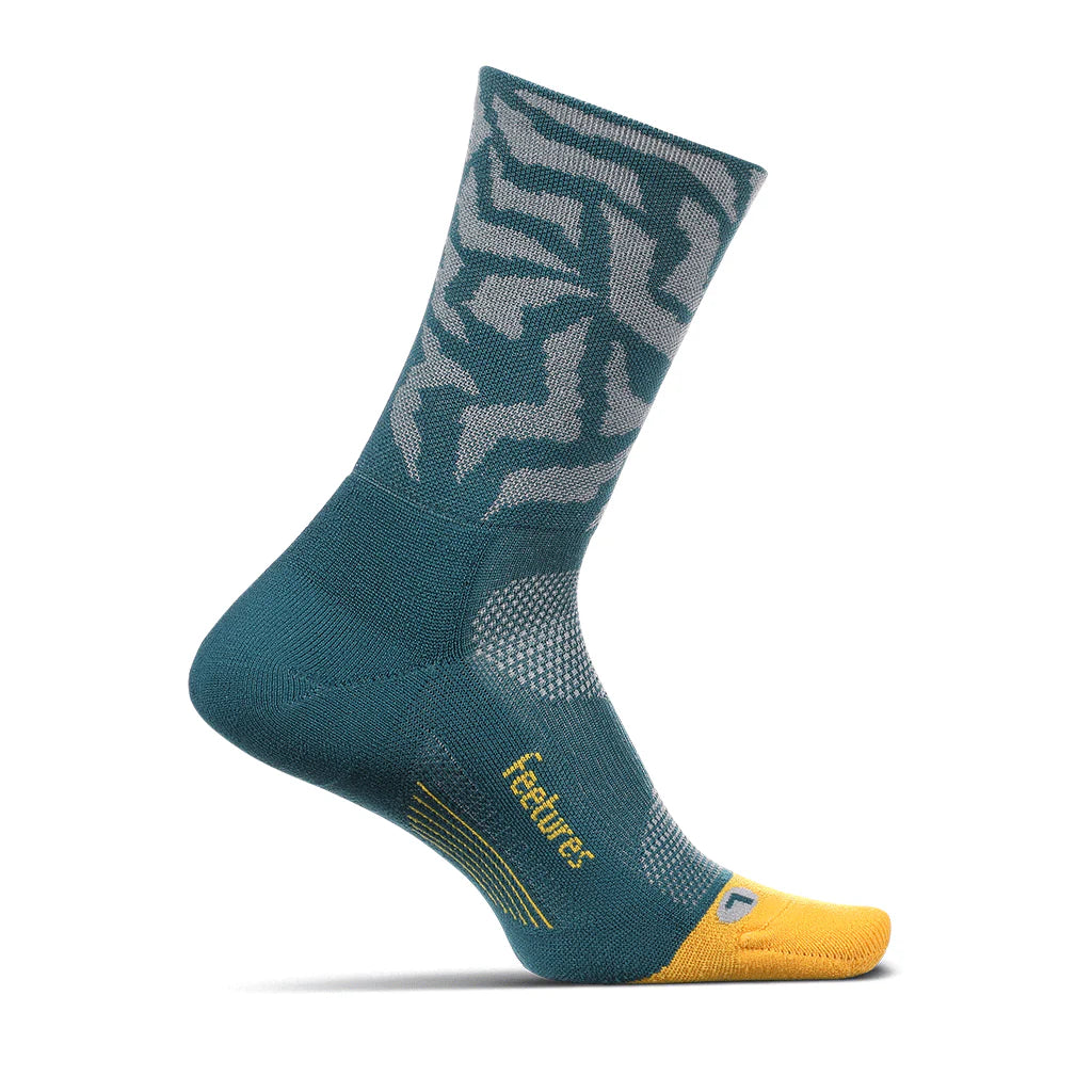 Feetures Elite Mini Crew Socks - Light Cushion