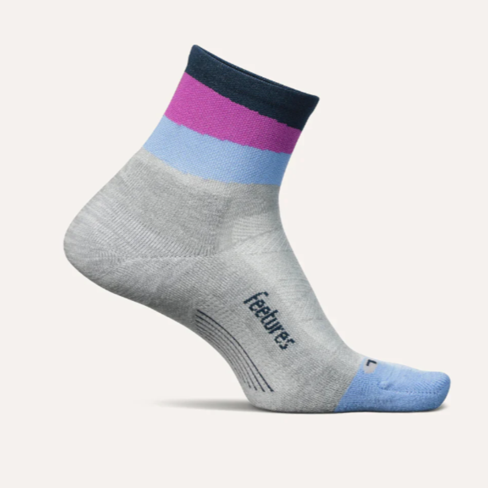 Feetures Elite Quarter Socks - Light Cushion