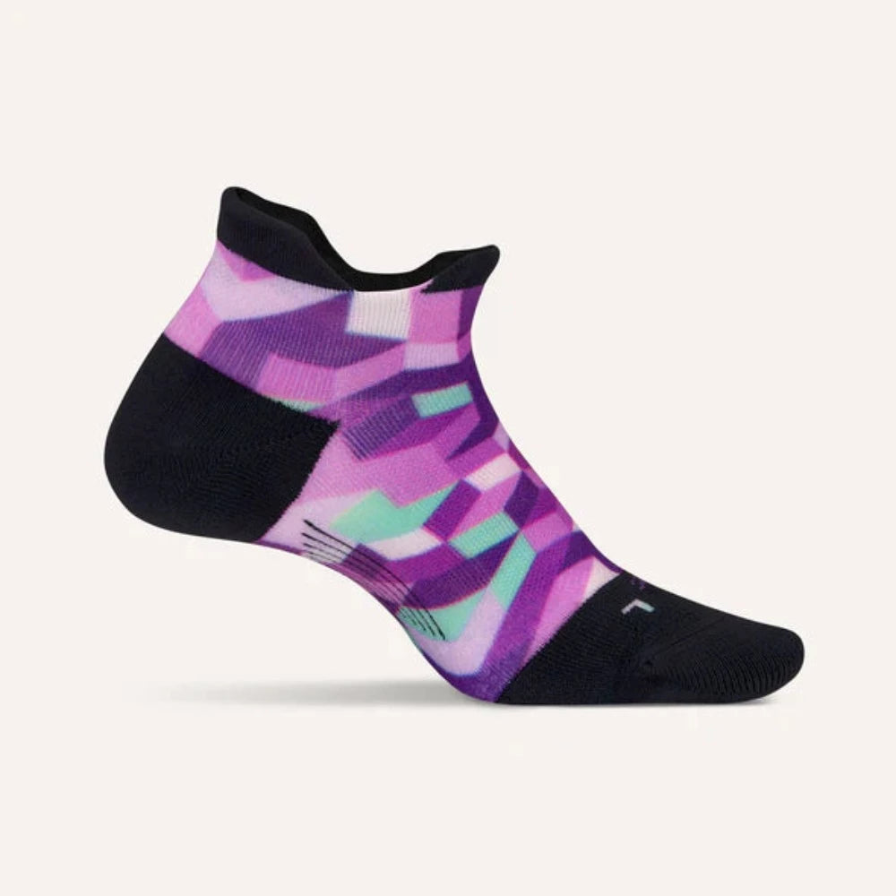 Feetures Elite No Show Socks - Ultra Light Cushion