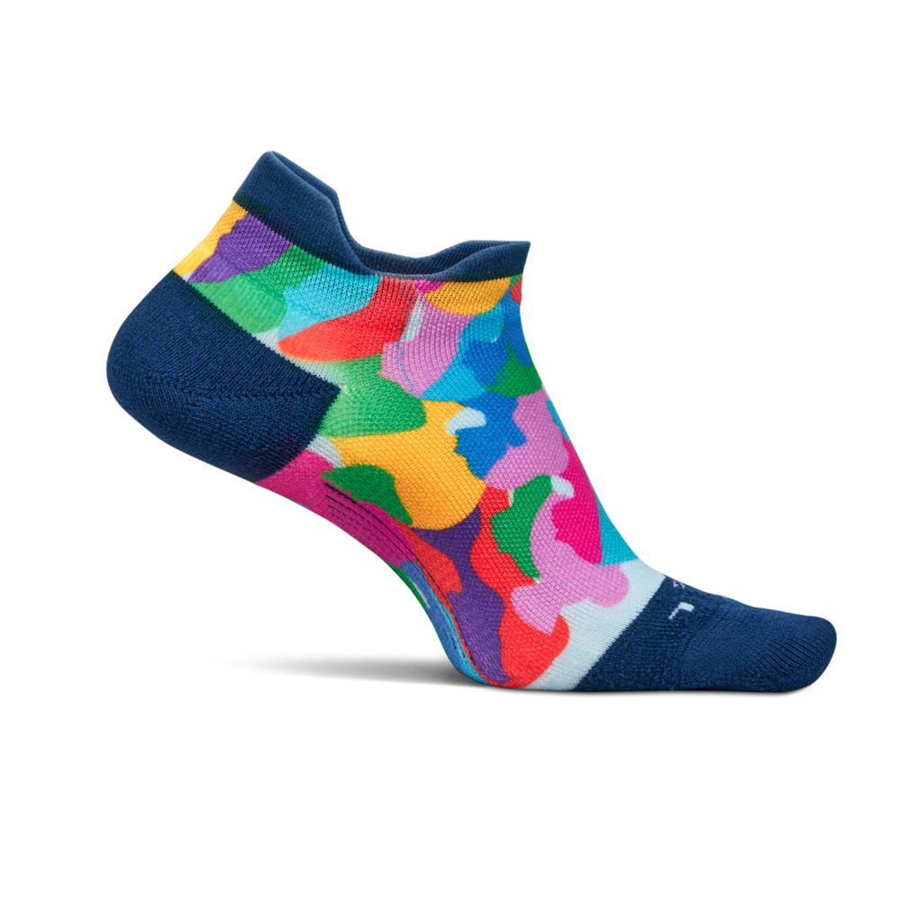 Feetures Elite No Show Socks - Light Cushion