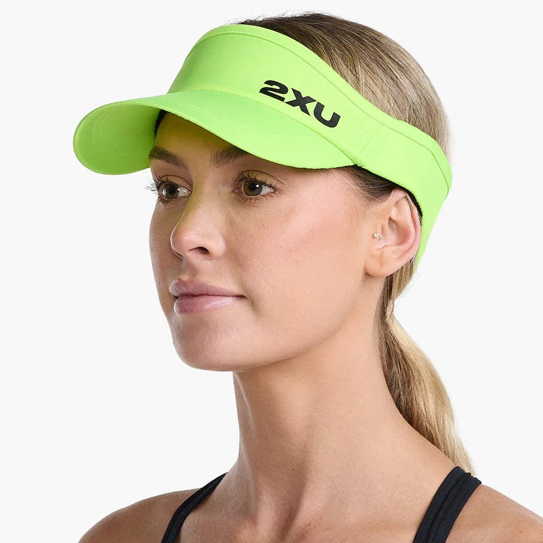 2XU Run Visor - Volt/Black