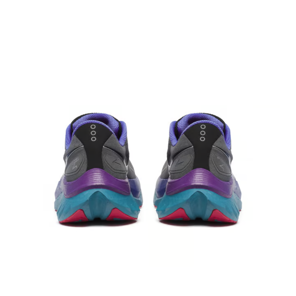 Womens Saucony Endorphin Speed 4