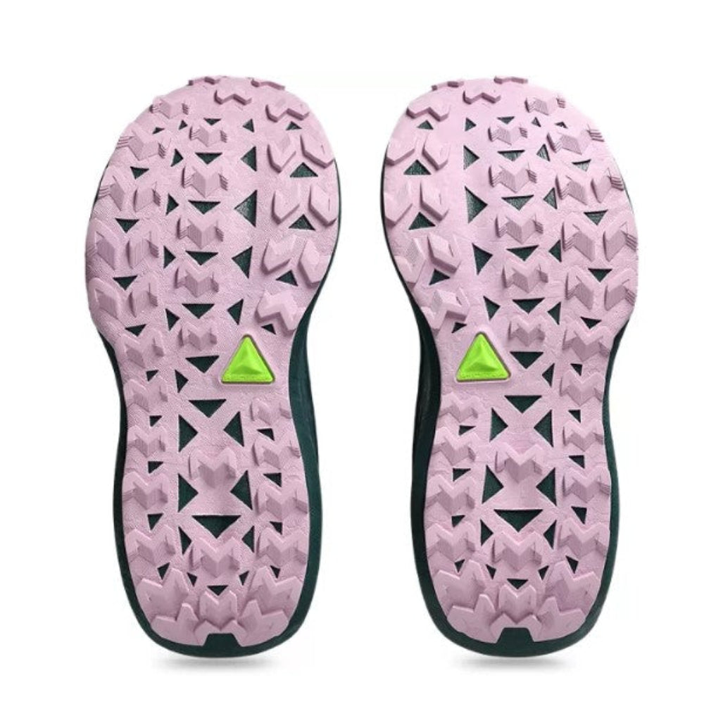 Womens Asics Trabuco Max 4 (B-Width)