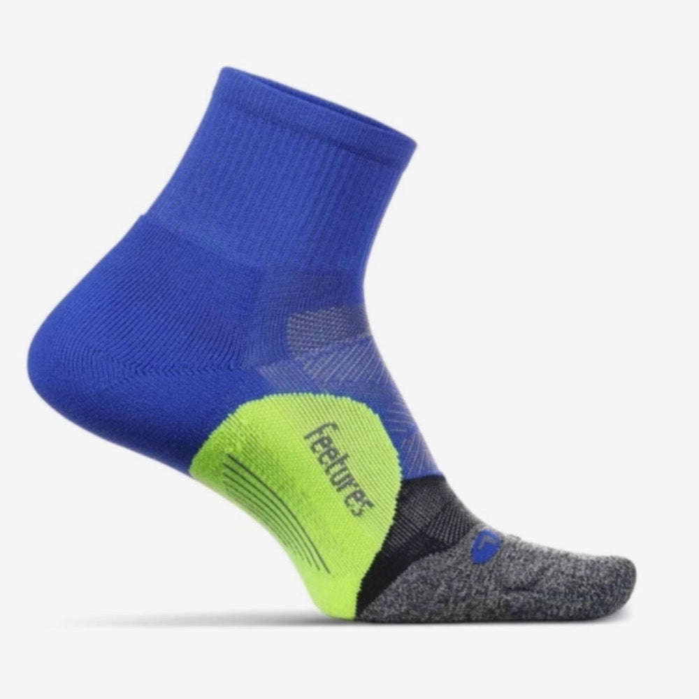 Feetures Elite Quarter Socks - Light Cushion