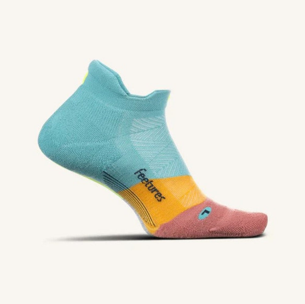Feetures Elite No Show Socks - Light Cushion