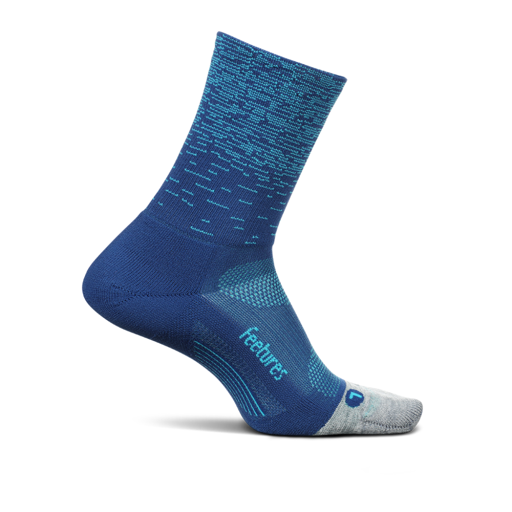 Feetures Elite Mini Crew Socks - Light Cushion