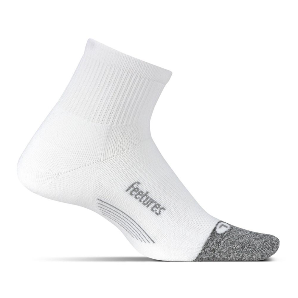Feetures Elite Quarter Socks - Light Cushion