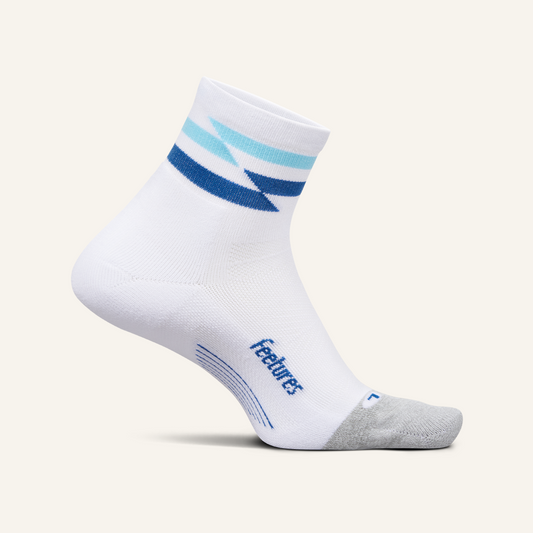 Feetures Elite Quarter Socks - Light Cushion