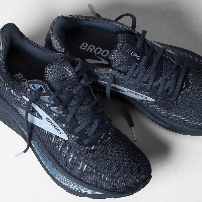 Womens Brooks Ghost 17 (B-Width)