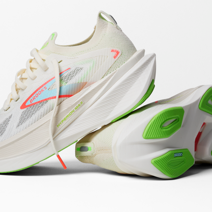 Womens Brooks Hyperion Max 3 (B-Width)