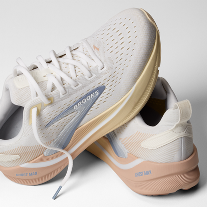 Womens Brooks Ghost Max 4 Wide (D-Width)