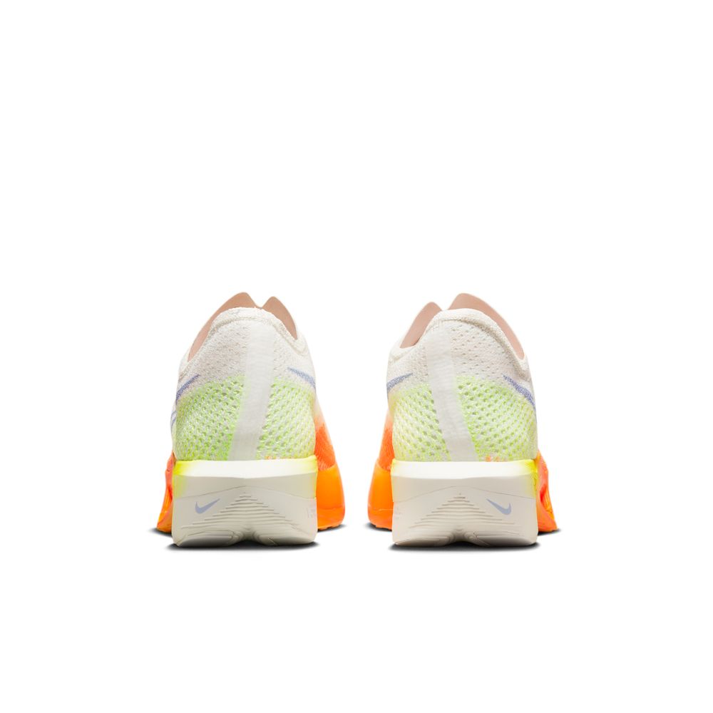 Green and orange air clearance max 9