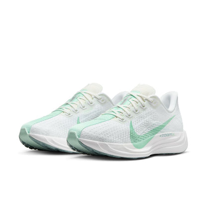 Womens Nike Pegasus Plus