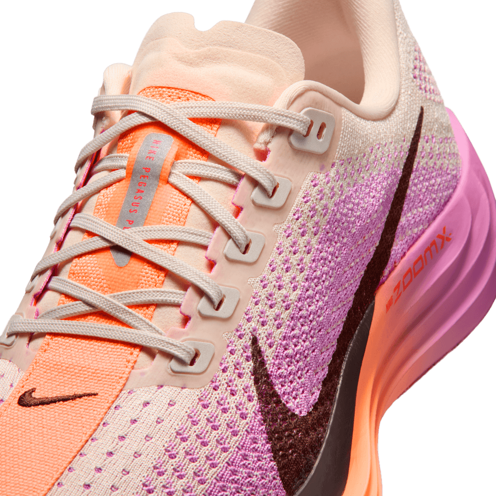 Womens Nike Pegasus Plus