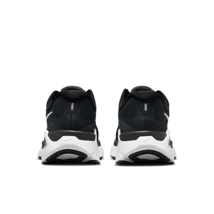 Womens Nike Structure Plus (B-Width)