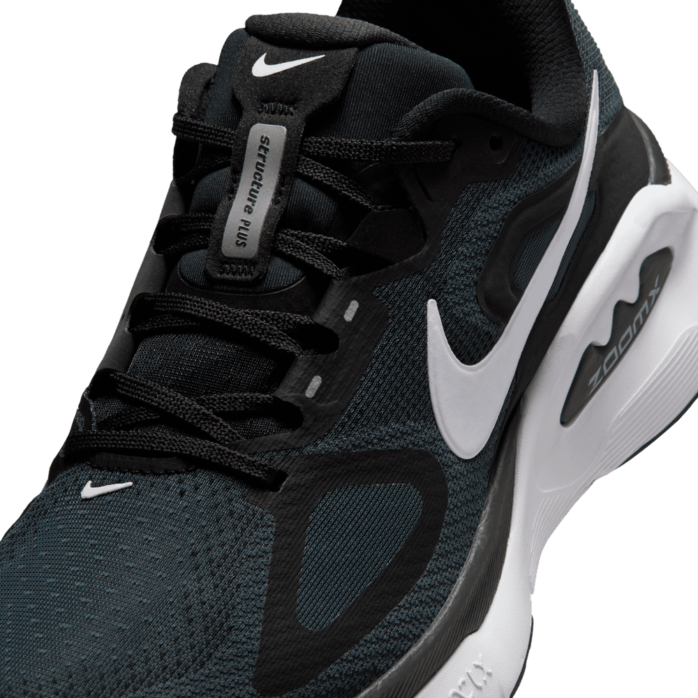 Womens Nike Structure Plus (B-Width)