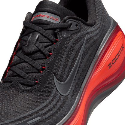 Mens Nike Air Zoom Vomero Plus (D-Width)