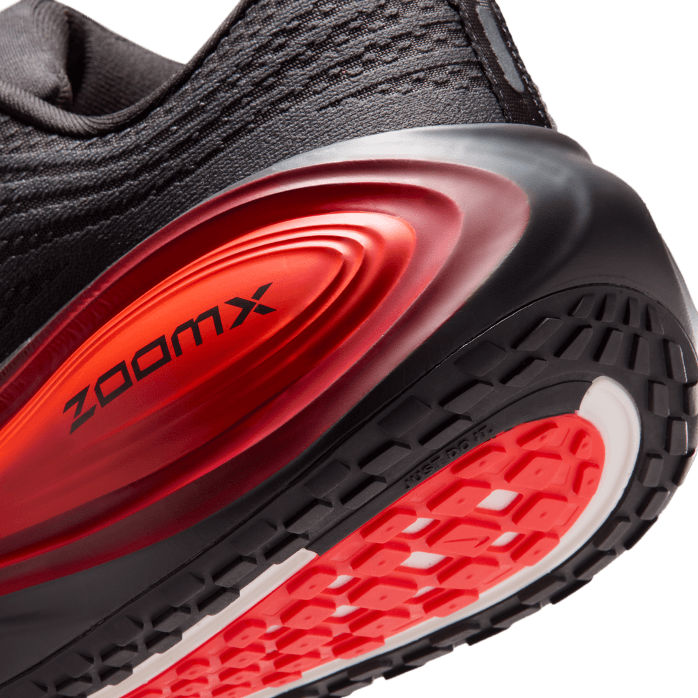 Mens Nike Air Zoom Vomero Plus (D-Width)