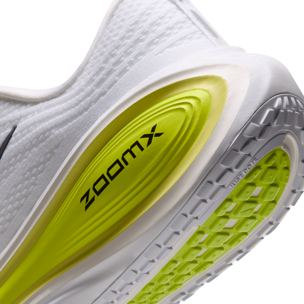 Mens Nike Air Zoom Vomero Plus (D-Width)