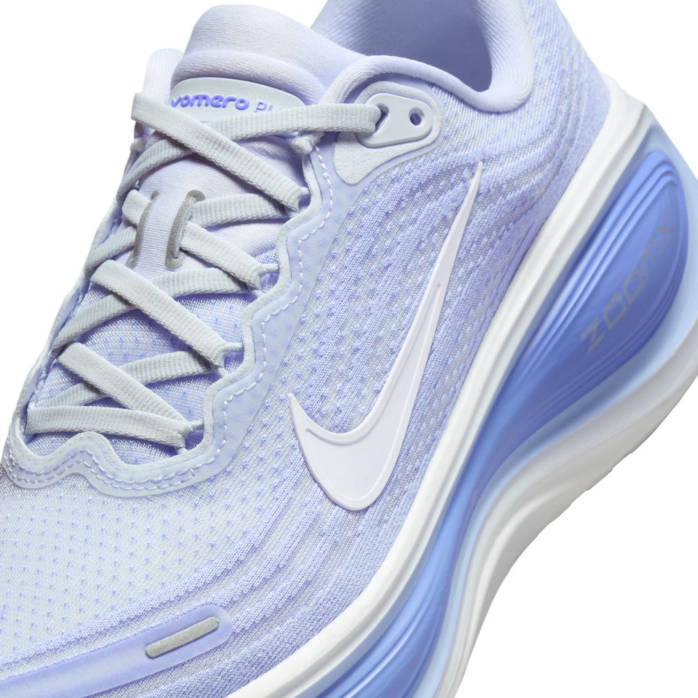 Womens Nike Air Zoom Vomero Plus  (B-Width)