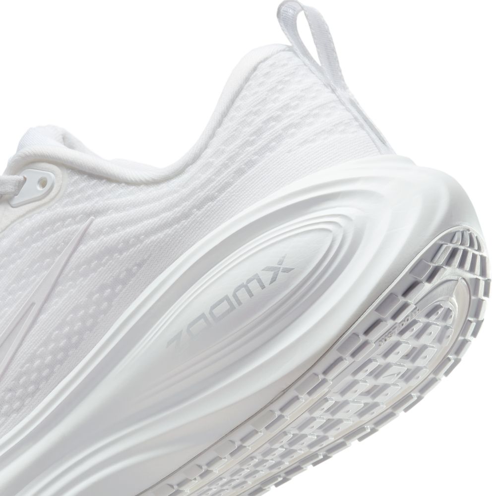 Womens Nike Air Zoom Vomero Plus  (B-Width)