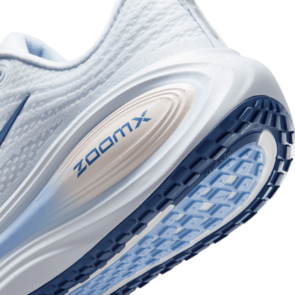 Womens Nike Air Zoom Vomero Plus  (B-Width)