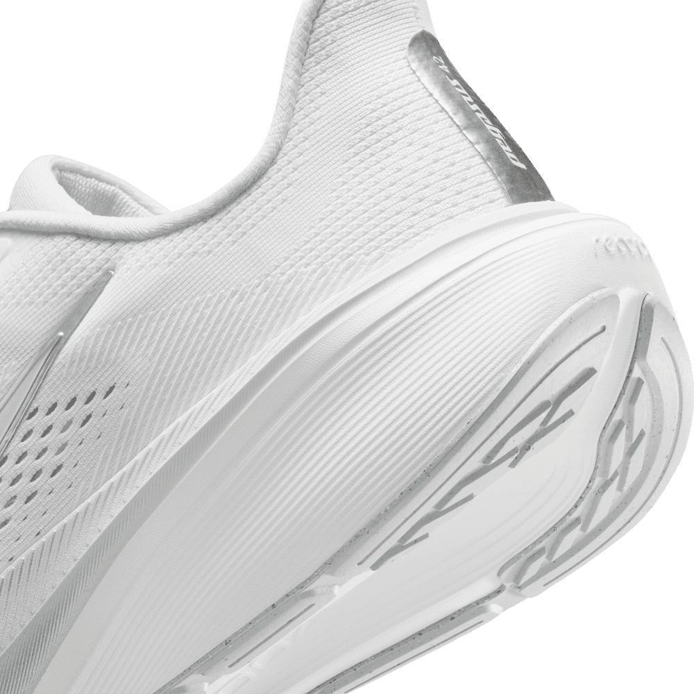 Womens Nike Pegasus 42 (B-Width)