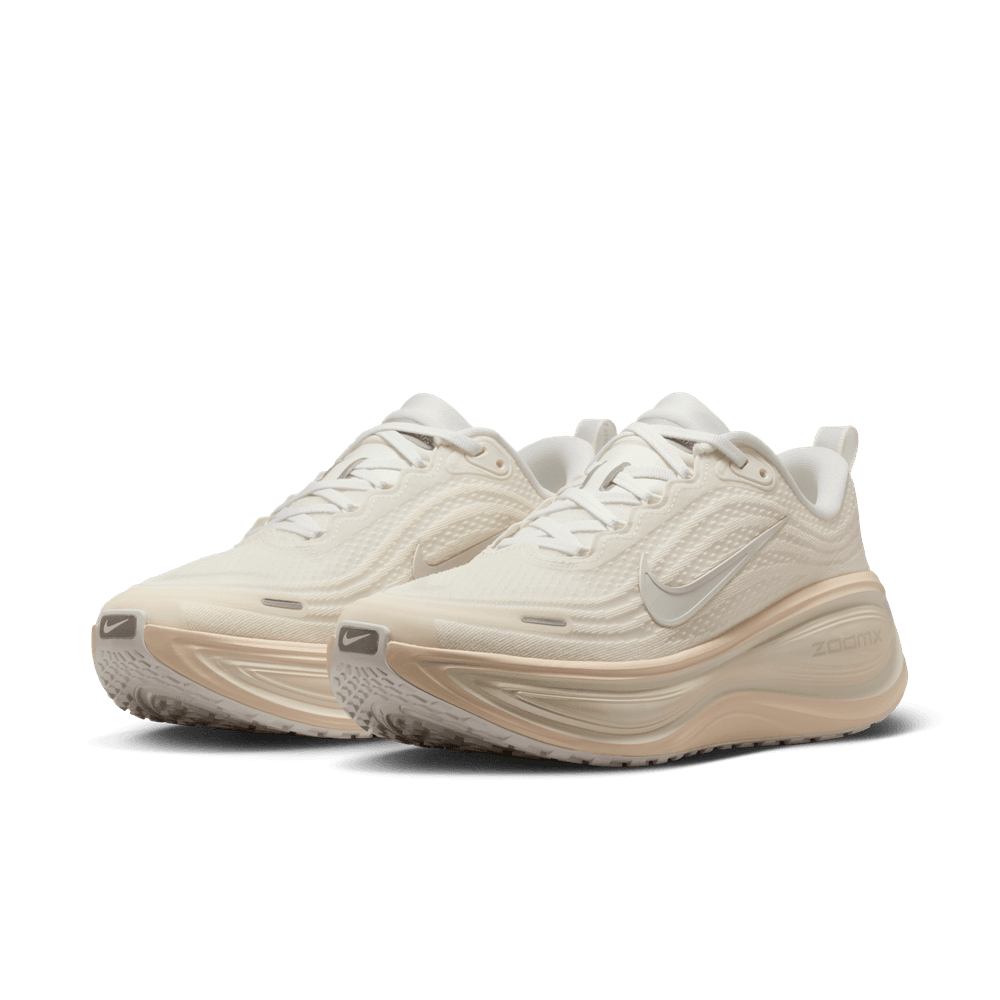Womens Nike Vomero Plus ESS
