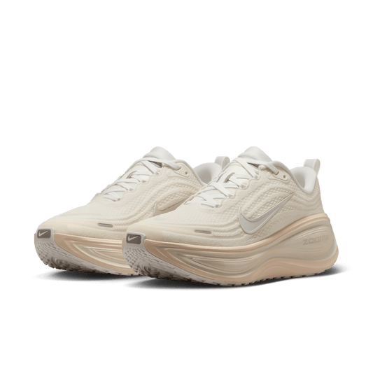 Womens Nike Vomero Plus ESS