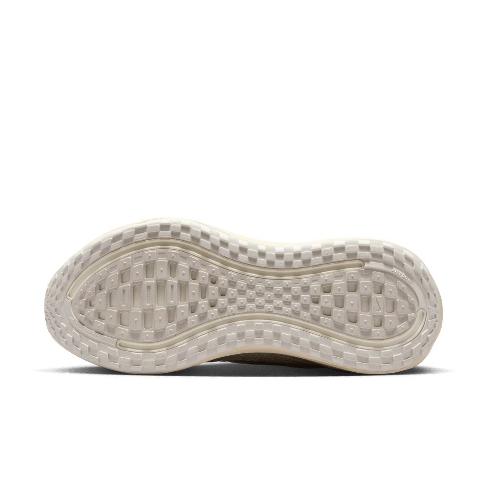 Womens Nike Vomero Plus ESS