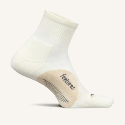 Feetures Elite Quarter Socks - Light Cushion