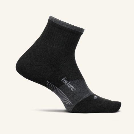 Feetures Trail Quarter Socks - Max Cushion