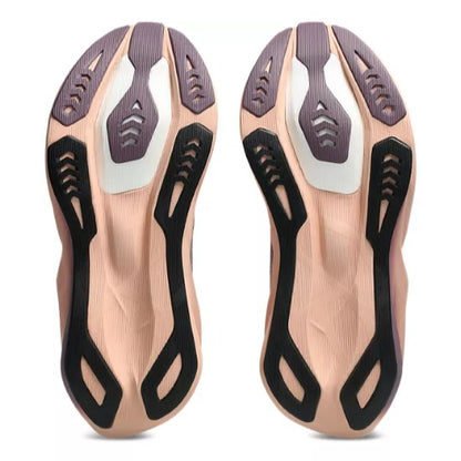 Womens Asics Novablast 6 (B-Width)