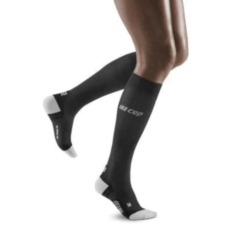 Black Light Grey Mens CEP Run Ultralight Compression Full Sock